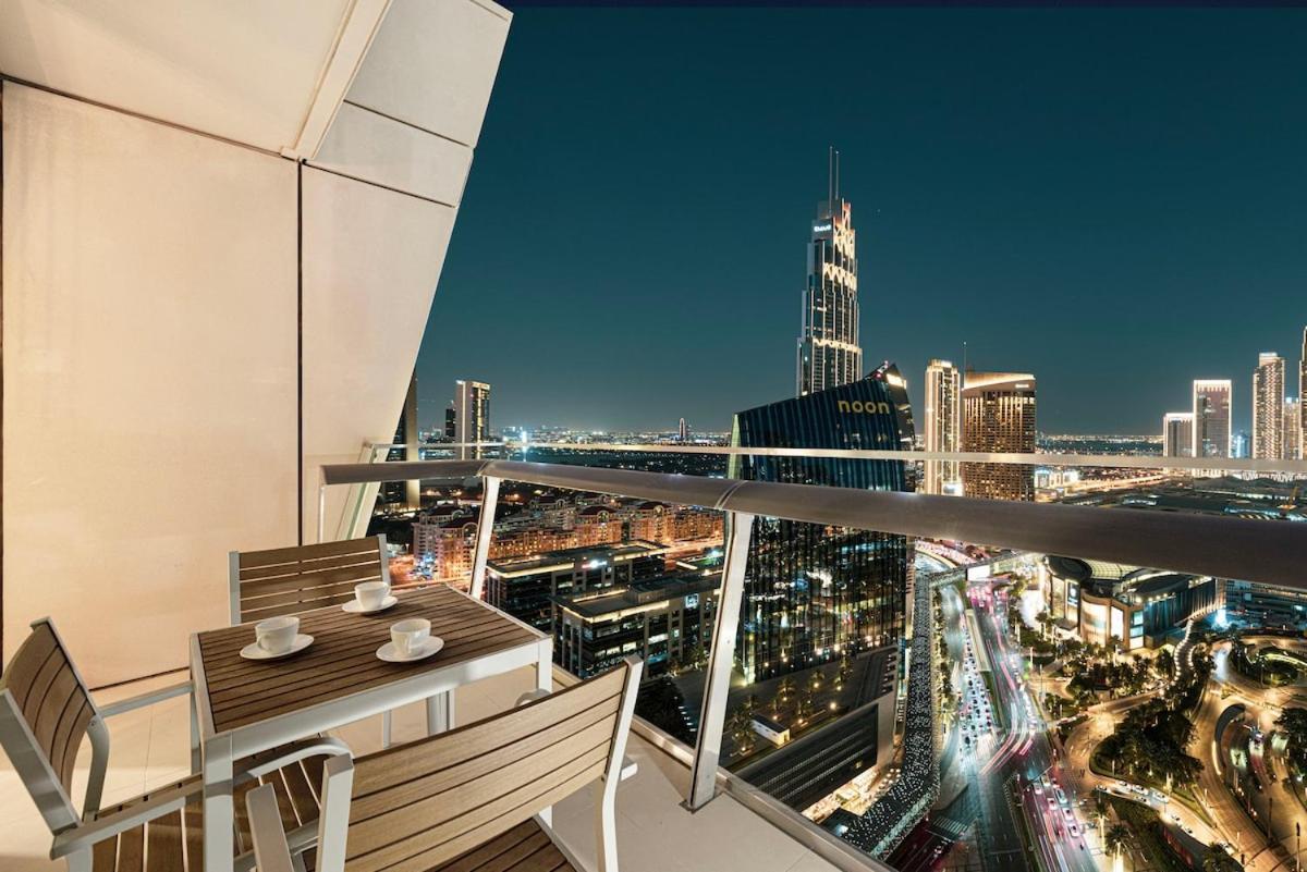Gorgeous 2br Burj Khalifa & Fountain View Dubai