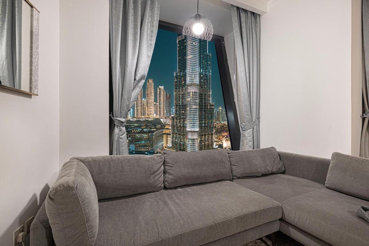 Gorgeous 2br Burj Khalifa & Fountain View *